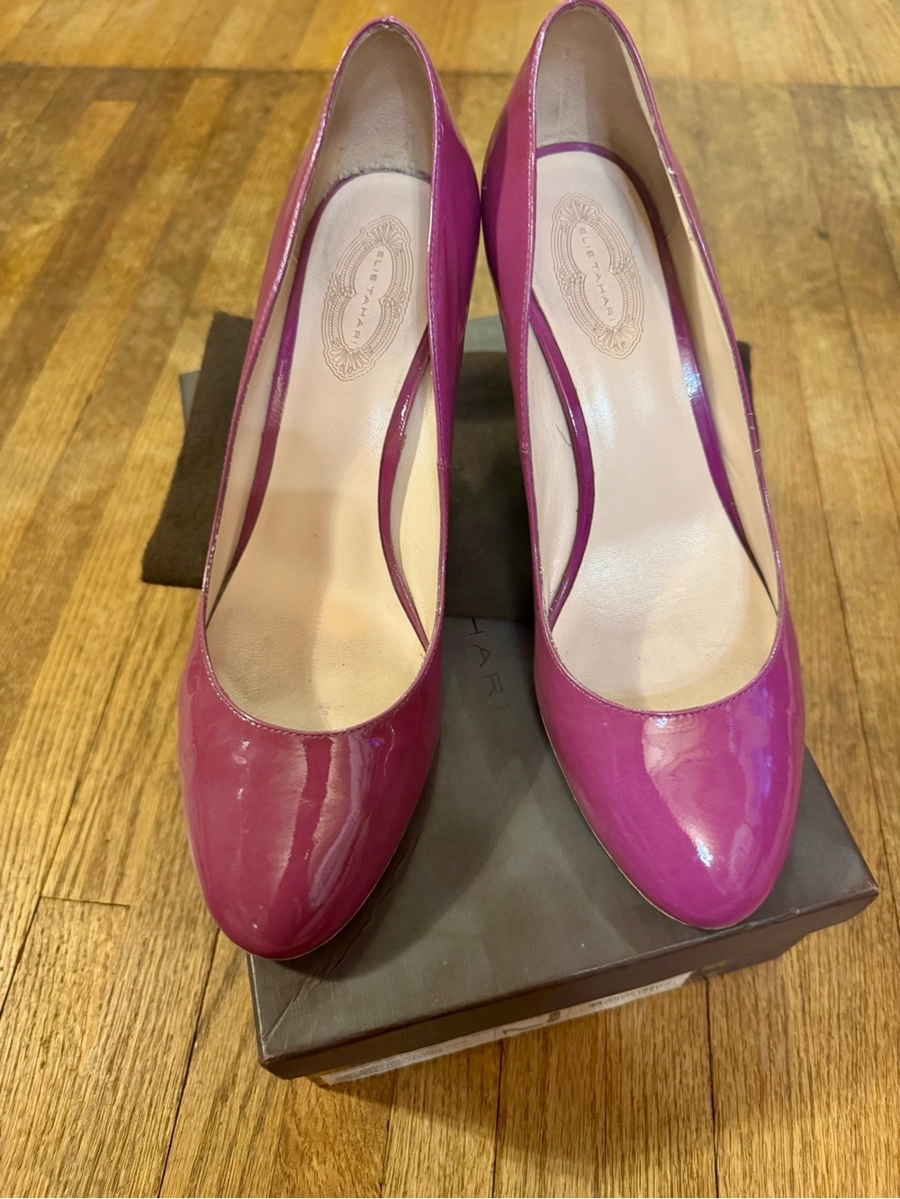 Elie Tahari Magenta Patent Leather Pumps - 40.5